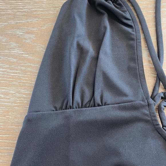 Black Venus Top - Picture 5 of 9